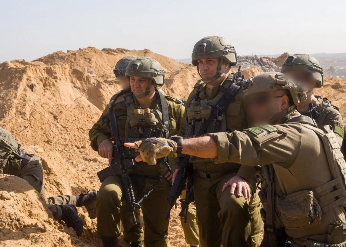 El jefe del Estado Mayor del Ejército, el general Eyal ZamirEJÉRCITO DE ISRAEL