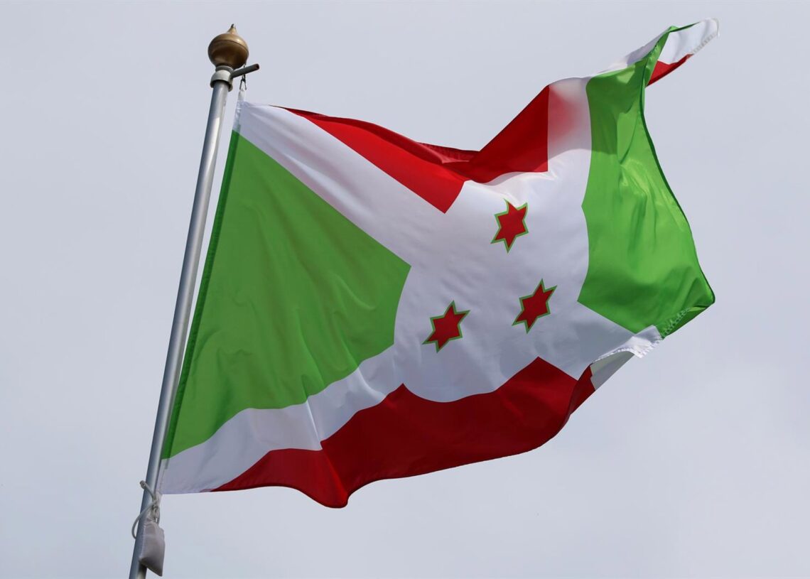 Archivo - Bandera de BurundiEuropa Press/Contacto/Maksim Konstantinov