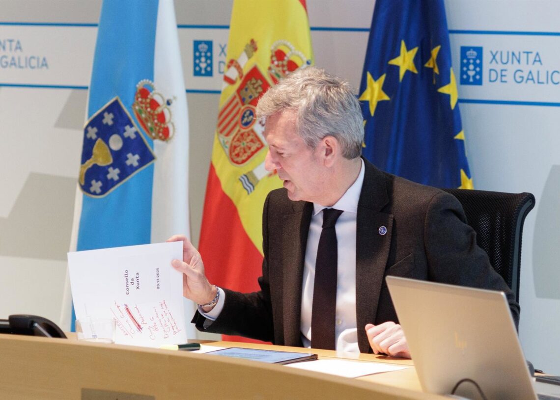 El titular del Ejecutivo gallego, Alfonso Rueda, preside la reunión del Consello de la Xunta.XUNTA