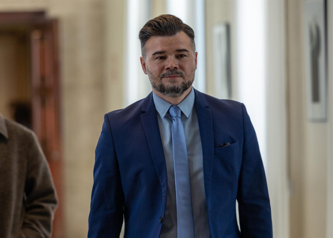 El portavoz de ERC en el Congreso, Gabriel Rufián, a su llegada a la Junta de Portavoces del Congreso de los Diputados, a 9 de diciembre de 2025, en Madrid (España).Ananda Manjón - Europa Press