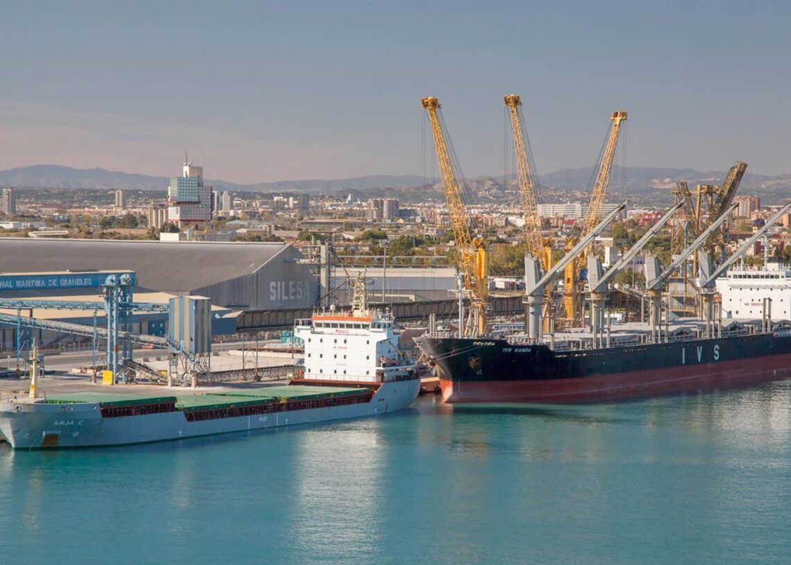 Archivo - Puerto de Valencia (España).FUNDACIÓN VALENCIAPORT - Archivo