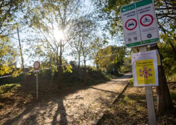 Zona en cuarentena por la Peste Porcina Africana en  Cerdanyola del Vallès, a 1 de diciembre de 2025, en Barcelona, Cataluña (España). Lorena Sopêna - Europa Press