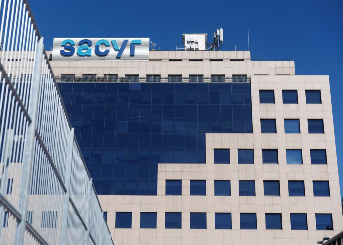 Archivo - Fachada de la sede de Sacyr, en Madrid (España)Eduardo Parra - Europa Press - Archivo