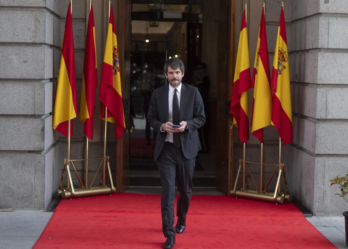 El ministro de Cultura, Ernest Urtasun, tras el acto institucional por el Día de la Constitución, en el Congreso de los Diputados, a 6 de diciembre de 2025, en Madrid (España). Alberto Ortega - Europa Press