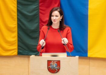 Archivo - La primera ministra lituana, Inga Ruginiene, en una intervención ante el Parlamento nacional.Olga Posa·kova/Lithuanian Parli / DPA - Archivo