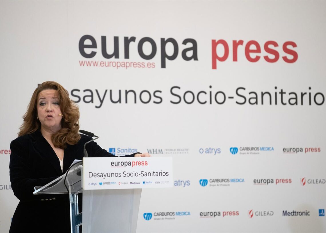 La consejera de Sanidad de la Comunidad de Madrid, Fátima Matute, durante un desayuno socio-sanitario, organizado por Europa Press, en el Hotel InterContinental, a 9 de diciembre de 2025, en Madrid (España).Fernando Sánchez - Europa Press