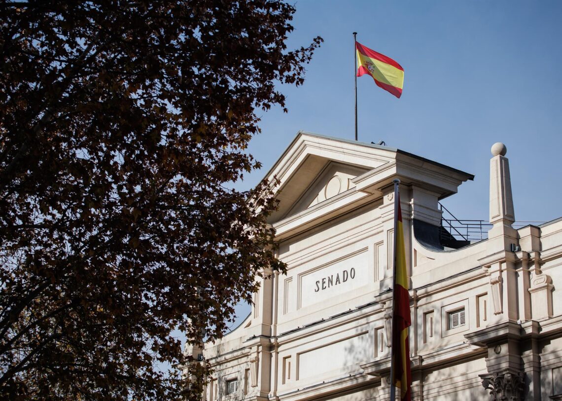 Archivo - La bandera de España en la fachada del Senado tras el acto de Izado Solemne de la bandera de España, en la plaza de La Marina Española, a 6 de diciembre de 2023, en Madrid (España). Alejandro Martínez Vélez - Europa Press - Archivo