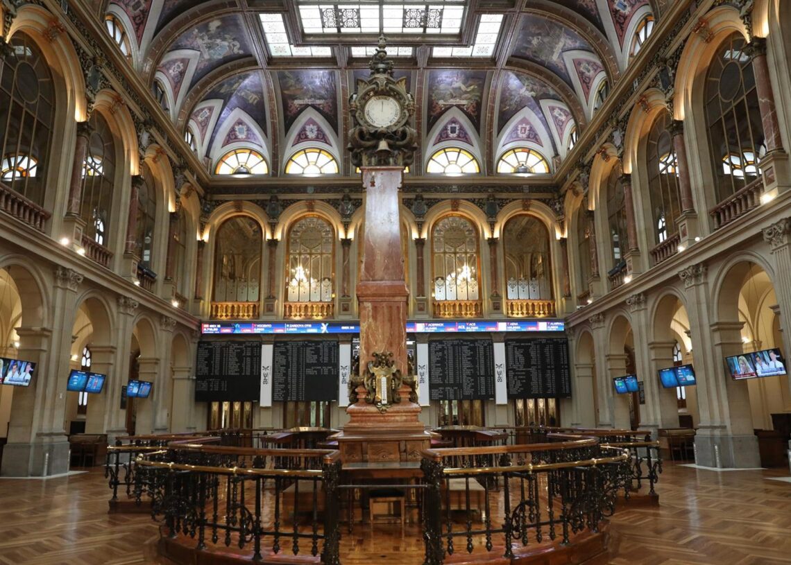 Archivo - Interior del Palacio de la Bolsa, a 22 de abril de 2022, en Madrid (España).Marta Fernández Jara - Europa Press - Archivo
