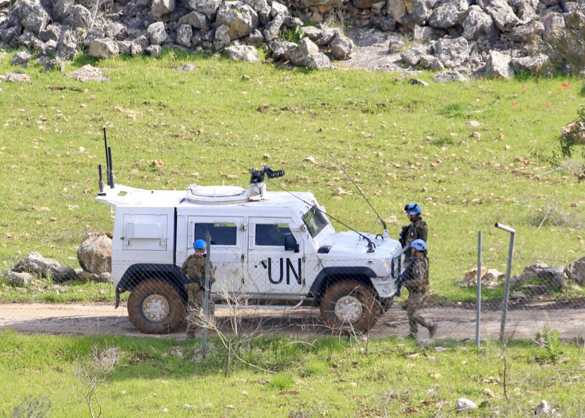 Archivo - Imagen de archivo de una patrulla de la FINUL en el sur de LíbanoEuropa Press/Contacto/Ali Hashisho - Archivo