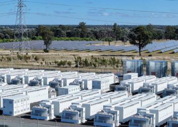 Baterías de TeslaCIMIC (ACS)