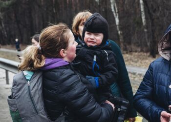 Archivo - Imagen de archivo de un niño ucraniano llorando.Diego Herrera - Europa Press - Archivo