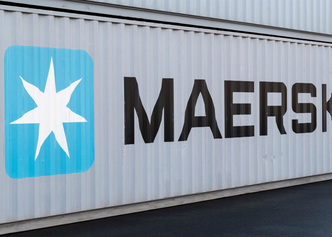 Archivo - FILED - 10 January 2023, Baden-Wuerttemberg, Horb am Neckar: A container with the logo of A. P. Moller-Maersk Group stands at the Black Forest Terminal (BFT) site. Photo: Silas Stein/dpaSilas Stein/dpa - Archivo