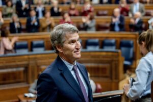 Feijóo pide un Pleno extraordinario en el Congreso por la “corrupción sistémica” y urge a Sánchez a salir del “búnker” de Moncloa