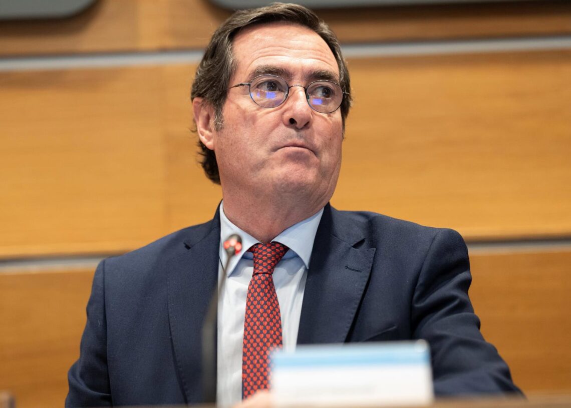 Archivo - El presidente de la CEOE, Antonio GaramendiDiego Radamés - Europa Press - Archivo