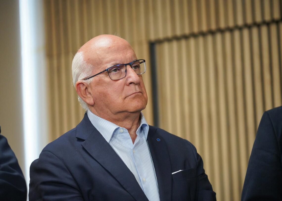 Archivo - El eurodiputado del PP, Javier Zarzalejos, presidente de la Comisión de Libertades Civiles del Parlamento Europeo. Iñaki Berasaluce - Europa Press - Archivo