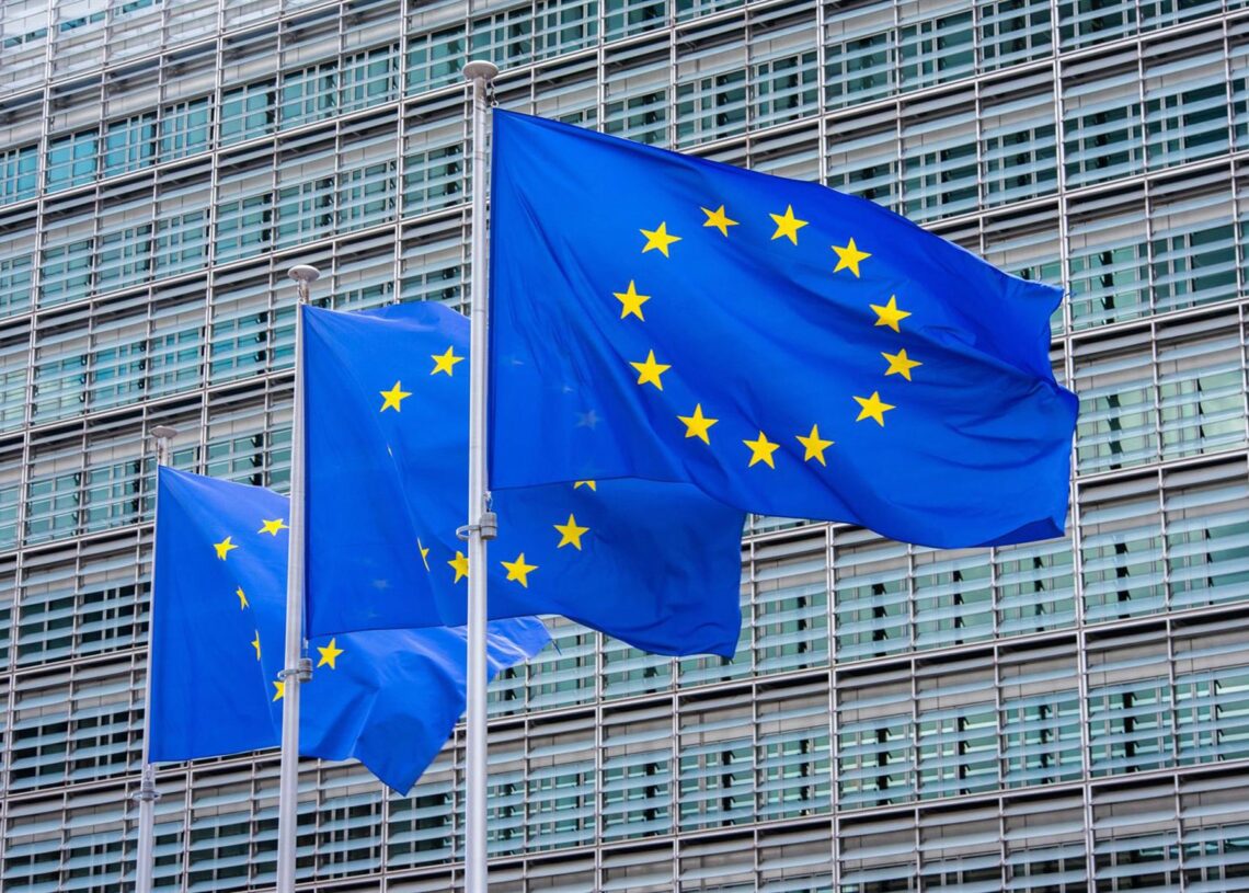 Archivo - Banderas de la UE.Alicia Windzio/dpa - Archivo