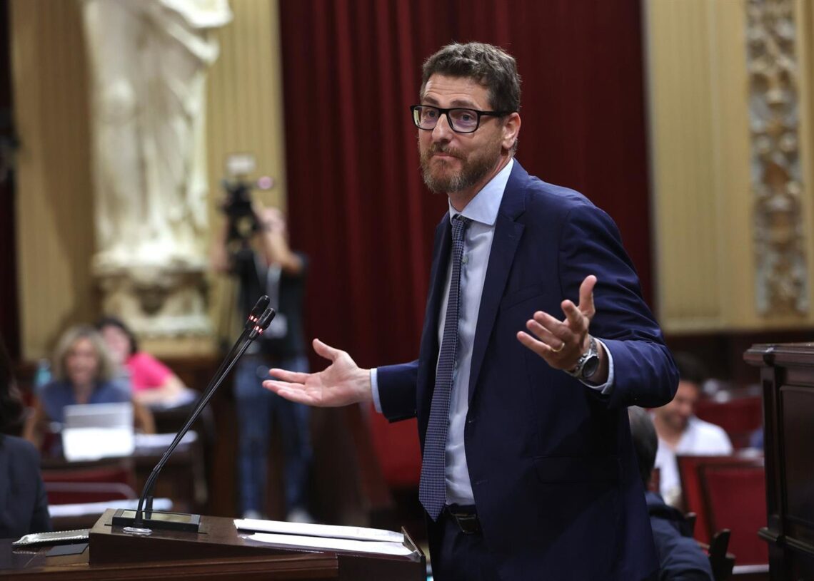 Archivo - El portavoz del PP en el Parlament balear, Sebastià Sagreras.Isaac Buj - Europa Press - Archivo
