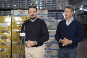 Feijóo, ante el adelanto en Aragón, acusa a Vox de “hacer daño” al PP y avisa de que sus votantes no lo comprenderán