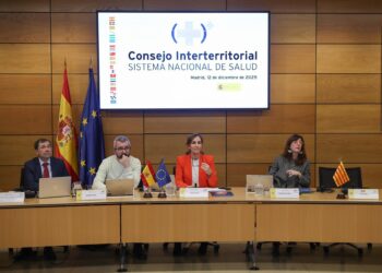 Imagen de la ministra de Sanidad, Mónica García, durante la reunión del Consejo Interterritorial del Sistema Nacional de Salud (CISNS).Alejandro Martínez Vélez - Europa Press