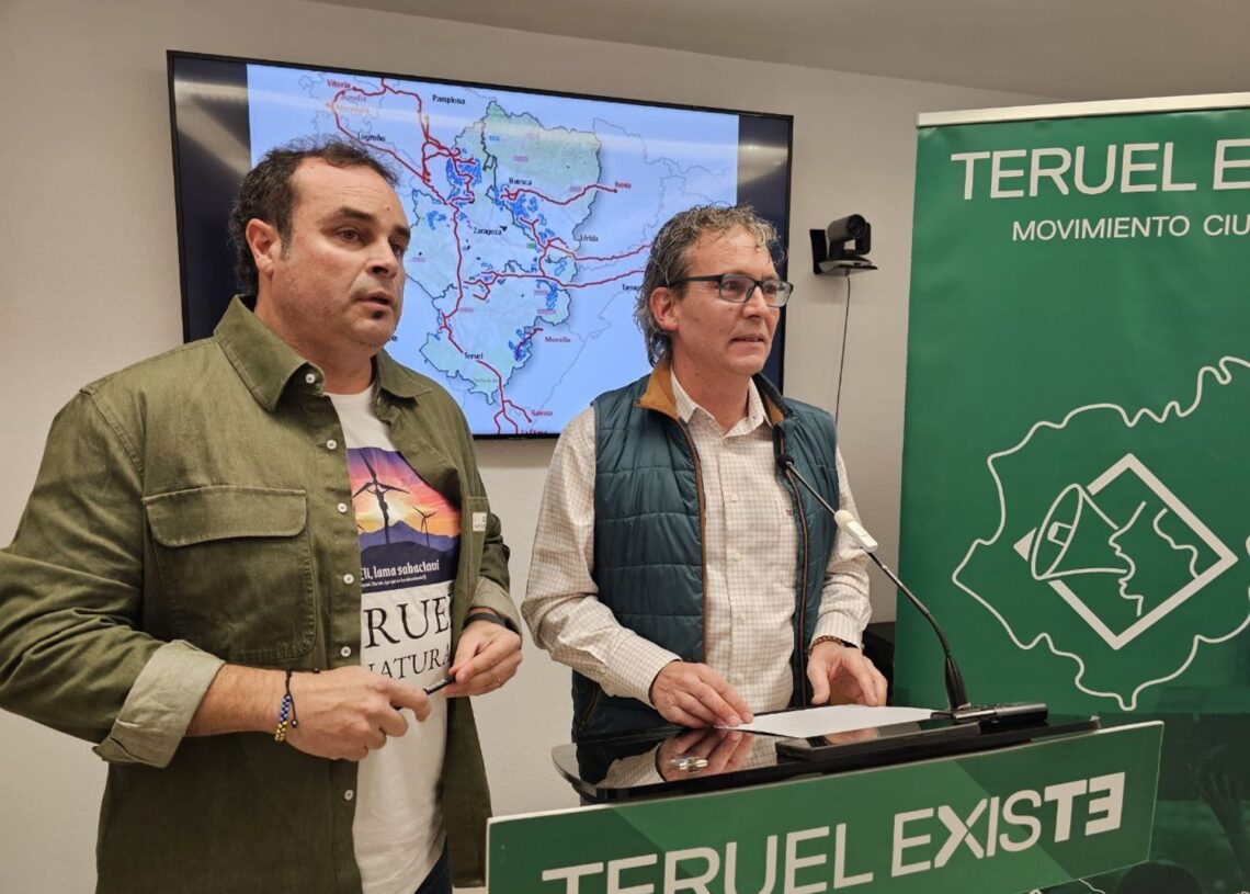 Rueda de prensa de Jesús Villamón y Ernesto Romeo, de Movimiento ciudadano Teruel Existe.TERUEL EXISTE