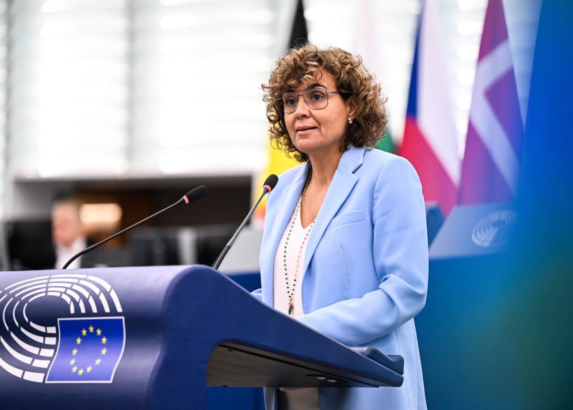 Archivo - La secretaria general del Partido Popular Europeo (PPE) y eurodiputada del PP, Dolors Montserrat, durante un debate en el pleno del Parlamento Europeo reunido en Estrasburgo (Francia).LAURIE DIEFFEMBACQ - Archivo
