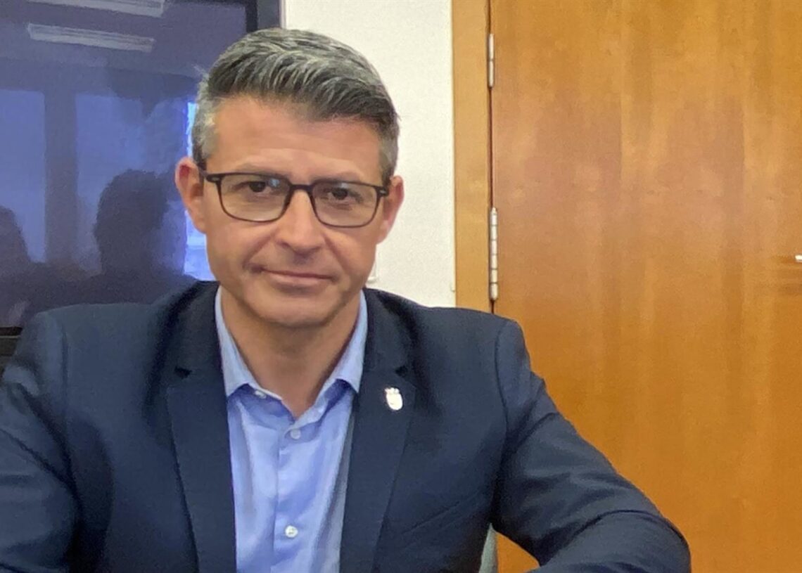 El alcalde de Almussafes (Valencia), Toni González.GVA