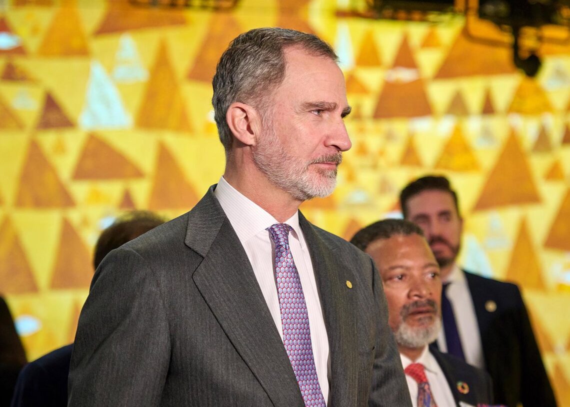 Archivo - El Rey Felipe VI en una visita anterior a CatalunyaLorena Sopêna - Europa Press - Archivo