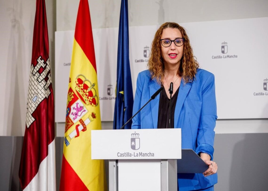 Archivo - La consejera de Igualdad, Sara SimónJCCM - Archivo