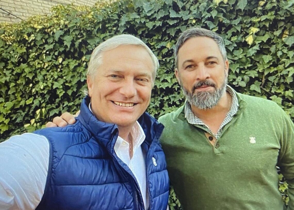 Abascal felicita a Kast por "su aplastante victoria" en la segunda vuelta de las elecciones presidenciales de ChilePERFIL OFICIAL DE 'X' DE SANTIAGO ABASCAL
